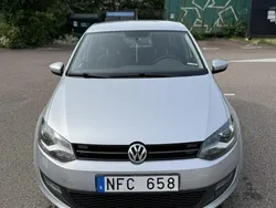 Silver Begagnad 2013 VW Polo Halvkombi | 63 900 kr (Marknadspris)