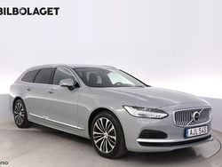 Grå Begagnad 2023 Volvo V90 Core Kombi | 419 800 kr (Marknadspris)