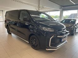 Svart Begagnad 2025 Toyota Proace Van | 499 900 kr
