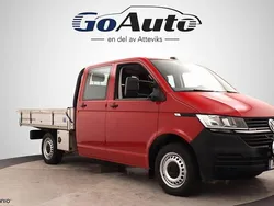 Röd Begagnad 2021 VW T6.1 Van | 479 900 kr (Dyr)