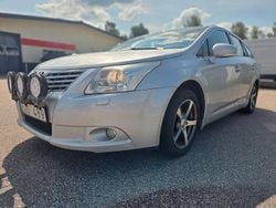 Silver Begagnad 2010 Toyota Avensis Business Edition Kombi | 49 000 kr (Marknadspris)