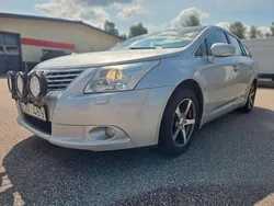 Silver Begagnad 2010 Toyota Avensis Business Edition Kombi | 49 000 kr (Marknadspris)