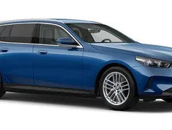 Blå Ny 2025 BMW 530e Kombi | 655 000 kr (Superpris)