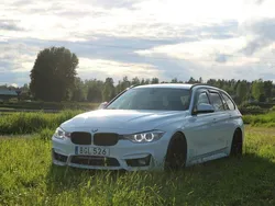 Vit Begagnad 2014 BMW 320 M Sport Kombi | 155 000 kr