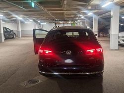Svart Begagnad 2012 VW Passat Kombi | 100 000 kr (Marknadspris)