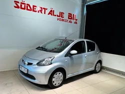 Silver Begagnad 2008 Toyota Aygo Halvkombi | 29 900 kr (Marknadspris)