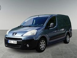 Mörkgrå (grå) Begagnad 2011 Peugeot Partner Minibuss | 29 900 kr (Marknadspris)