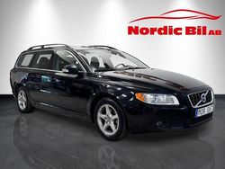 Svart Begagnad 2010 Volvo V70 Momentum Kombi | 49 900 kr (Marknadspris)