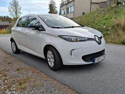 Vit Begagnad 2019 Renault Zoe Halvkombi | 105 000 kr (Lite dyr)