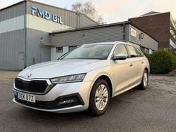 Silver Begagnad 2023 Skoda Octavia Ambition Kombi | 258 700 kr (Superpris)