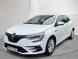 Vit Begagnad 2021 Renault Mégane IV Zen | 129 000 kr