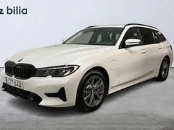 BMW 330e