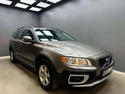 Grå Begagnad 2010 Volvo XC70 Momentum SUV | 134 900 kr (Marknadspris)