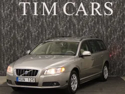 Ljusbrun Begagnad 2008 Volvo V70 Momentum Kombi | 63 000 kr (Marknadspris)
