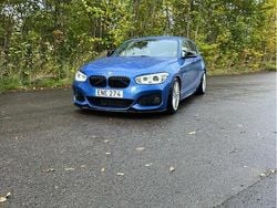 Blå Begagnad 2019 BMW 120 M Sport Halvkombi | 219 900 kr (Lite dyr)