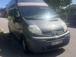 Grå Begagnad 2012 Renault Trafic Van | 75 500 kr (Marknadspris)