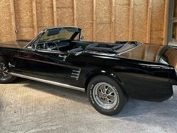 Blågrön metallic Begagnad 1966 Ford Mustang Cab | 399 000 kr