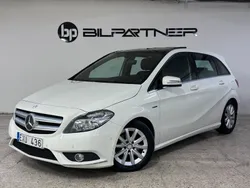 Vit Begagnad 2011 Mercedes B180 Minibuss | 76 900 kr (Marknadspris)