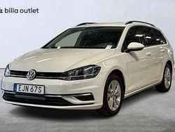 Vit Begagnad 2019 VW Golf VII Kombi | 174 900 kr (Marknadspris)