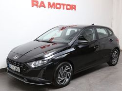 Svart Ny 2024 Hyundai i20 Essential Halvkombi | 239 900 kr (Marknadspris)