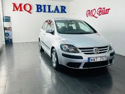 Silver Begagnad 2005 VW Golf Plus Cross Trendline Minibuss | 29 900 kr (Marknadspris)
