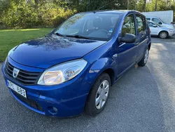 Blå Begagnad 2010 Dacia Sandero Halvkombi | 17 900 kr (Marknadspris)