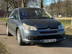 Mörkgrå Begagnad 2005 Citroën C4 Sportkupé | 27 500 kr