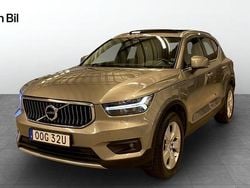 Grå Begagnad 2022 Volvo XC40 Inscription SUV | 389 900 kr