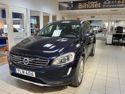 Blå Begagnad 2017 Volvo XC60 Standard SUV | 219 800 kr (Marknadspris)