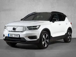 Vit Begagnad 2022 Volvo XC40 Plus SUV | 339 000 kr
