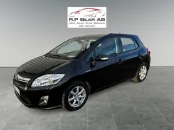 Svart Begagnad 2011 Toyota Auris Hybrid Comfort Halvkombi | 79 900 kr (Marknadspris)