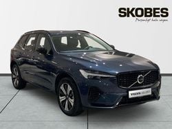 Mörkblå (blå) Begagnad 2025 Volvo XC60 Plus SUV | 574 500 kr (Lite dyr)