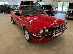 Röd Begagnad 1987 BMW 325 Cabriolet Cab | 149 000 kr