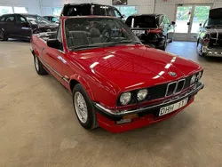 Röd Begagnad 1987 BMW 325 Cabriolet Cab | 149 000 kr