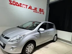 Silver Begagnad 2011 Hyundai i20 Select Halvkombi | 49 900 kr (Marknadspris)