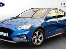 Blå (blue) Begagnad 2022 Ford Focus Active Halvkombi | 209 900 kr (Marknadspris)