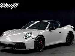 Ny 2025 Porsche 911 Targa 4 Cab | 2 495 800 kr