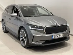 Grå (graphite grey metallic) Begagnad 2022 Skoda Enyaq iV SUV | 369 000 kr (Superpris)