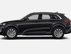 Grå Ny 2025 Audi Q5 Proline SUV | 679 000 kr (Marknadspris)