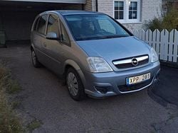 Grå Begagnad 2006 Opel Meriva Minibuss | 15 000 kr (Marknadspris)