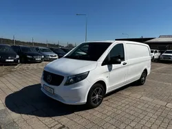Vit Begagnad 2017 Mercedes Vito Minibuss | 169 900 kr (Marknadspris)