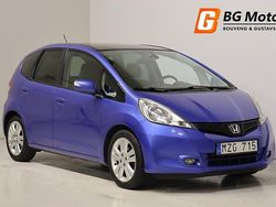 Blå Begagnad 2013 Honda Jazz Halvkombi | 64 900 kr (Marknadspris)