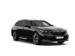 Black sapphire metallic Begagnad 2025 BMW 530 M Sport Kombi | 689 500 kr