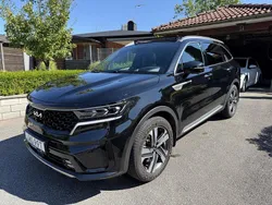 Svart Begagnad 2023 Kia Sorento 2 SUV | 519 000 kr (Lite dyr)