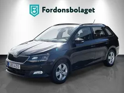 Svart Begagnad 2017 Skoda Fabia Style Kombi | 95 900 kr (Marknadspris)