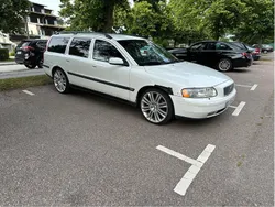Vit Begagnad 2004 Volvo V70 Business Edition Kombi | 30 000 kr (Dyr)