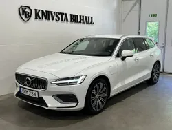 Vit Begagnad 2021 Volvo V60 Inscription Kombi | 244 800 kr (Superpris)
