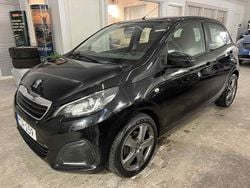 Svart Begagnad 2014 Peugeot 108 Halvkombi | 59 900 kr (Dyr)