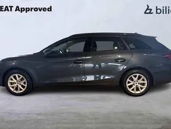 Grå Begagnad 2024 Seat Leon Kombi | 239 900 kr