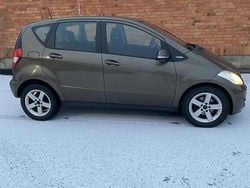Metallic Begagnad 2010 Mercedes A160 Halvkombi | 23 000 kr (Dyr)
